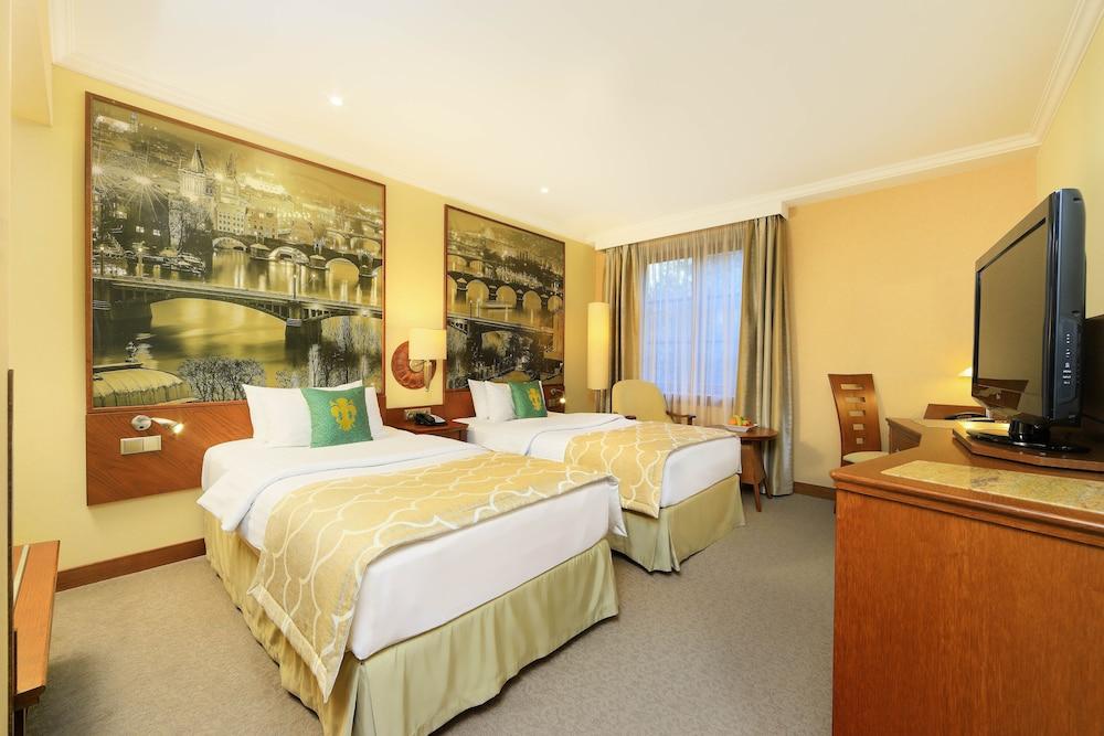 Lindner Hotel Prague Castle, Part Of Jdv By Hyatt Kültér fotó